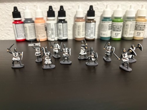 Figruren 10 bemalte - 1:72,