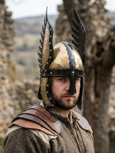 Geflügelter templer helm 18g - helm,